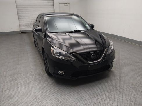 Used 2017 Nissan Sentra SR w/ SR Midnight Edition FWD image 13