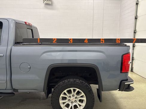 Used 2016 GMC Sierra 1500 SLE w/ SLE Value Package AWD/4WD image 9