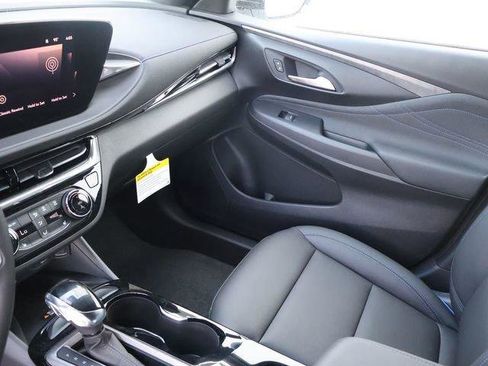 New 2026 Buick Envista Sport Touring image 24