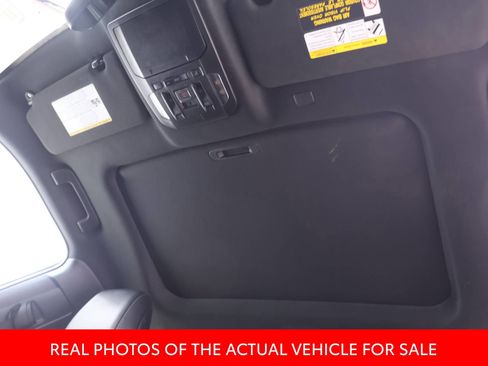 Used 2022 Toyota Highlander XSE FWD image 16