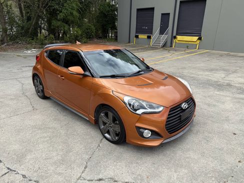 Used 2014 Hyundai Veloster Turbo image 10