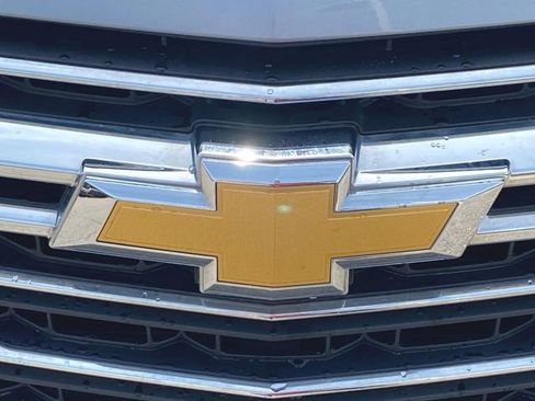 Used 2024 Chevrolet Traverse LT FWD image 29