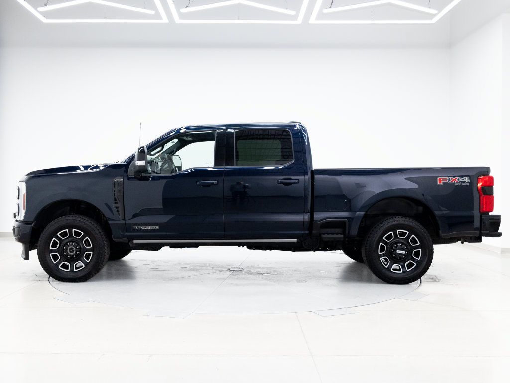 Used 2025 Ford F350 Platinum AWD/4WD image 5