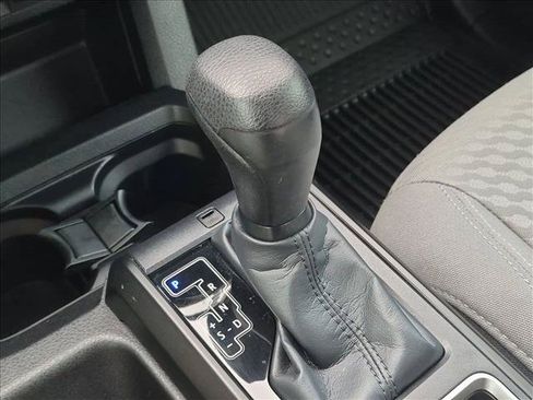 Used 2023 Toyota Tacoma SR w/ SR Convenience Package RWD image 11