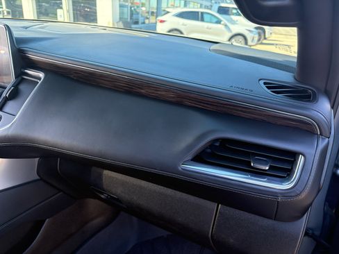 Used 2023 Chevrolet Tahoe LT w/ Luxury Package image 77