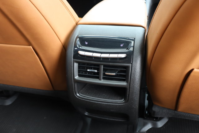 Used 2021 Cadillac XT5 Premium Luxury AWD/4WD image 39