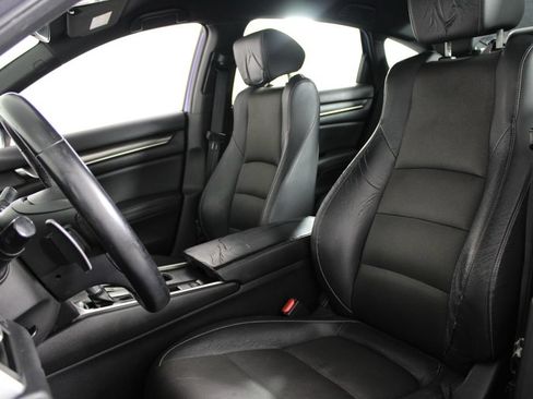 Used 2018 Honda Accord Sport image 18