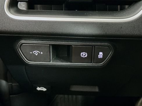 Used 2025 Kia K4 LXS image 17