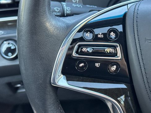 Used 2019 Cadillac Escalade ESV Platinum image 38