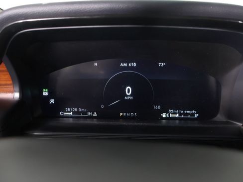 Used 2023 Lincoln Nautilus Reserve AWD/4WD image 43