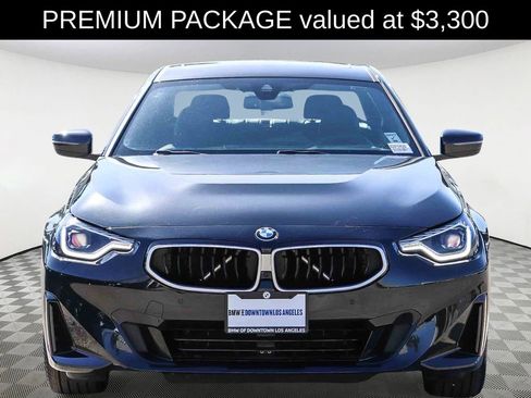 Used 2025 BMW 230i Coupe w/ Premium Package RWD image 2