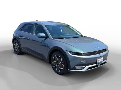 Certified 2024 Hyundai Ioniq 5 SEL RWD image 7