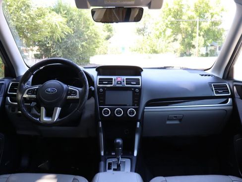 Used 2017 Subaru Forester 2.5i Limited AWD/4WD image 15