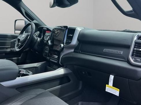 New 2026 RAM 3500 Big Horn AWD/4WD image 29
