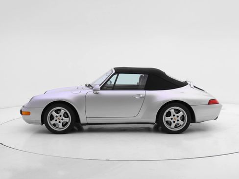 Used 1995 Porsche 911 Carrera image 2