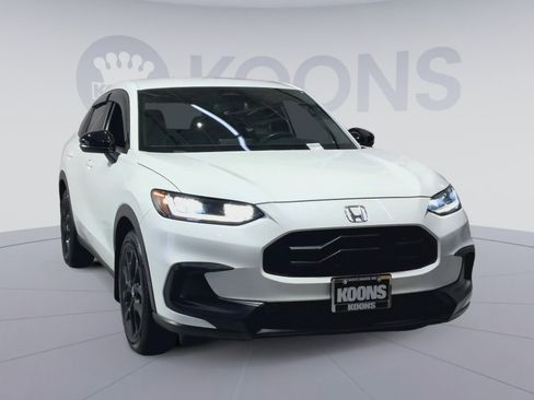 Used 2024 Honda HR-V Sport image 4