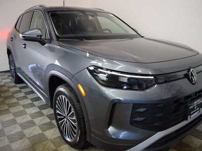 New 2025 Volkswagen Tiguan S