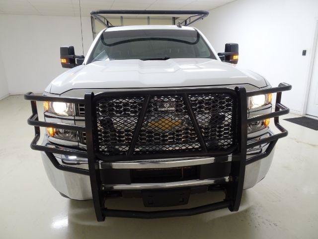 Used 2019 Chevrolet Silverado 2500 W/T w/ WT Convenience Package AWD/4WD image 2