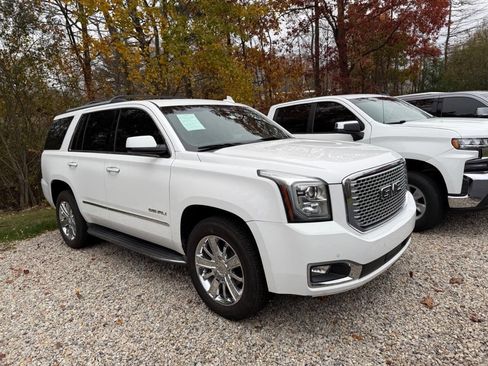 Used 2015 GMC Yukon Denali w/ Open Road Package image 2