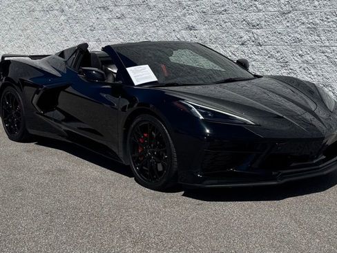 Used 2023 Chevrolet Corvette Stingray Premium Conv w/ Z51 Performance Package RWD image 23