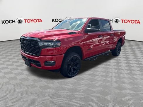 Used 2025 RAM 1500 Big Horn AWD/4WD image 3