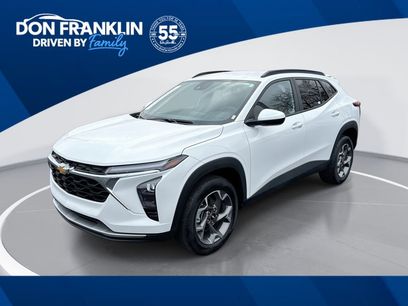 Used 2025 Chevrolet Trax LT w/ LT Convenience Package