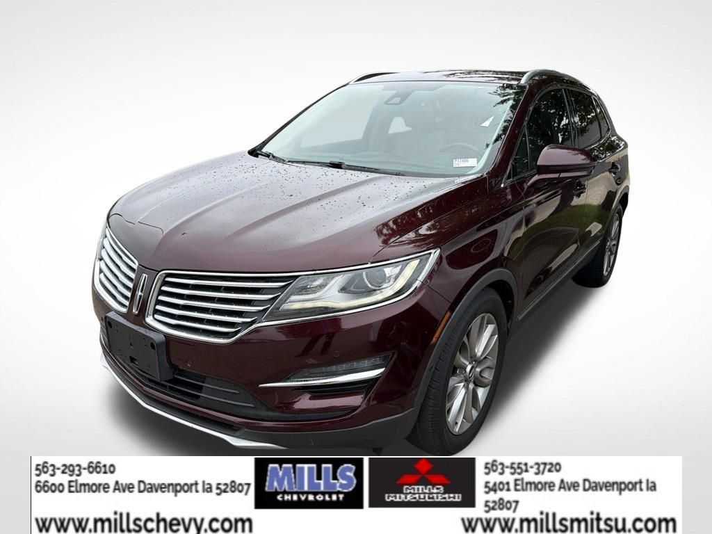 Used 2017 Lincoln MKC Reserve FWD image 1
