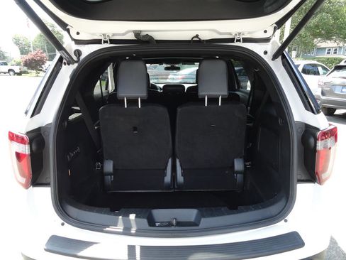 Used 2019 Ford Explorer Sport w/ Equipment Group 401A image 24