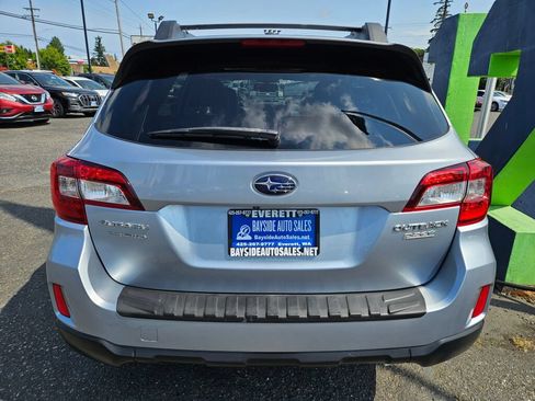 Used 2015 Subaru Outback 2.5i Limited AWD/4WD image 4
