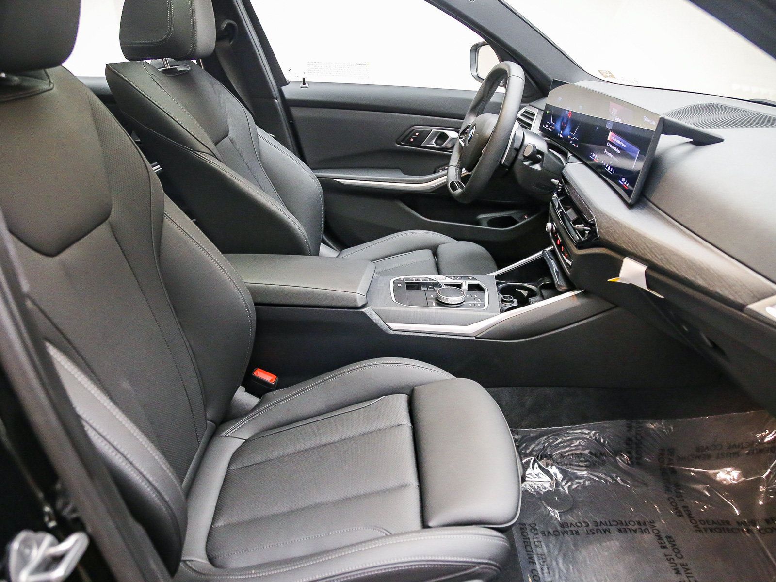 Used 2026 BMW 330i Sedan w/ Convenience Package RWD image 17