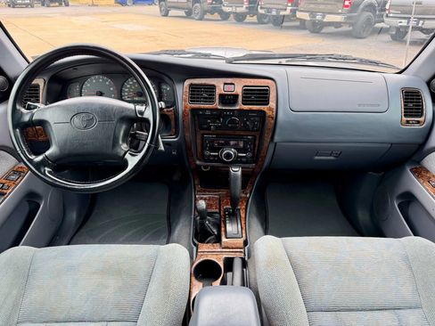 Used 2000 Toyota 4Runner SR5 w/ Upgrade Value Pkg 2 image 12
