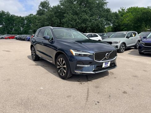 Certified 2023 Volvo XC60 B5 Plus w/ Climate Package AWD/4WD image 8
