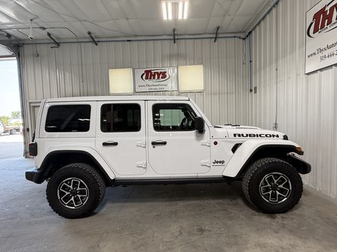 Used 2026 Jeep Wrangler Unlimited Rubicon w/ Safety Group AWD/4WD image 2