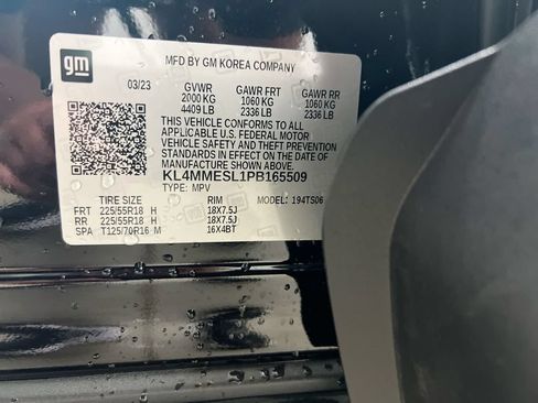 Used 2023 Buick Encore GX Select w/ Safety Package II AWD/4WD image 27