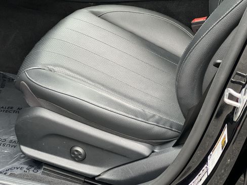 Used 2021 Mercedes-Benz E 350 4MATIC Sedan image 19