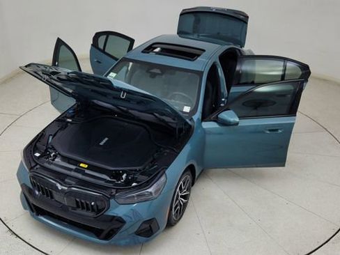 Used 2026 BMW i5 eDrive40 image 83