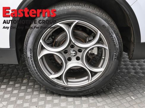 Used 2024 Alfa Romeo Stelvio Sprint AWD/4WD image 8