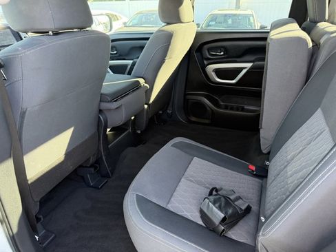 Certified 2024 Nissan Titan SV image 20