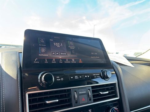 Used 2024 INFINITI QX80 Luxe image 20