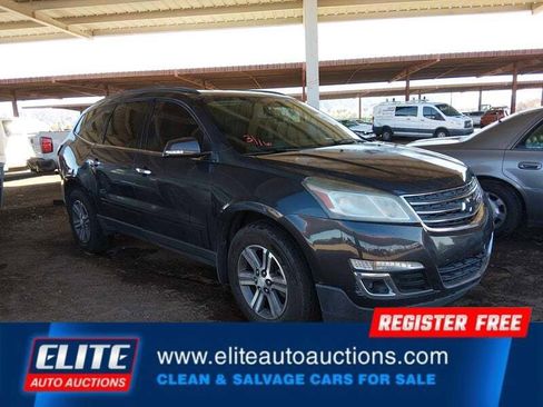 Used 2016 Chevrolet Traverse LT AWD/4WD image 1