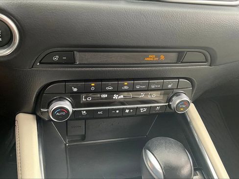 Used 2019 MAZDA CX-5 Grand Touring w/ GT Premium Package image 16