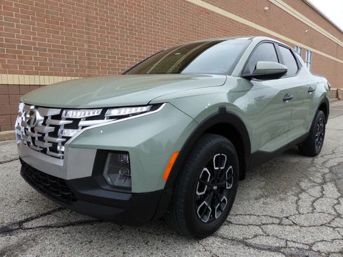 Used 2024 Hyundai Santa Cruz SEL AWD/4WD image 6