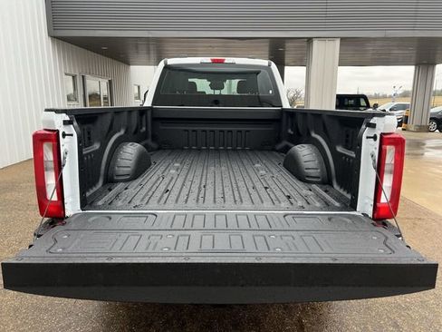 New 2026 Ford F250 XL w/ FX4 Off-Road Package image 25