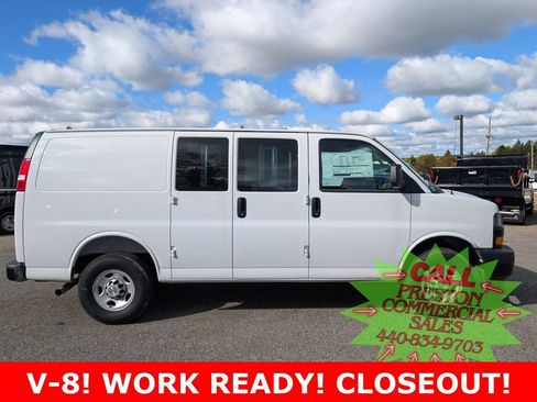 New 2025 Chevrolet Express 3500 w/ Driver Convenience Package RWD image 5