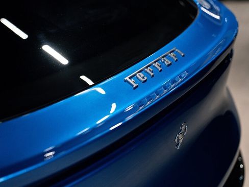 Used 2024 Ferrari Purosangue AWD/4WD image 31