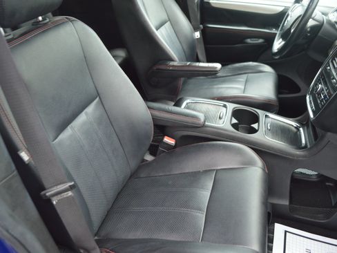 Used 2019 Dodge Grand Caravan GT FWD image 17