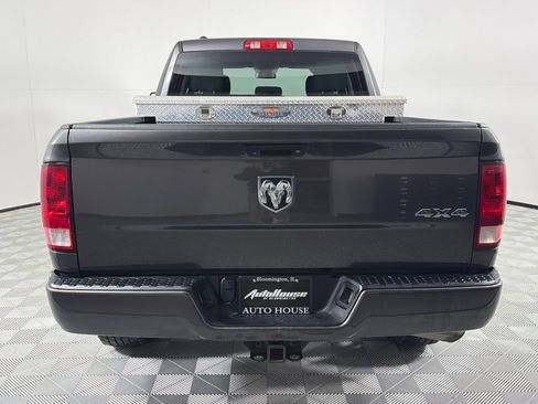 Used 2017 RAM 1500 Express image 5