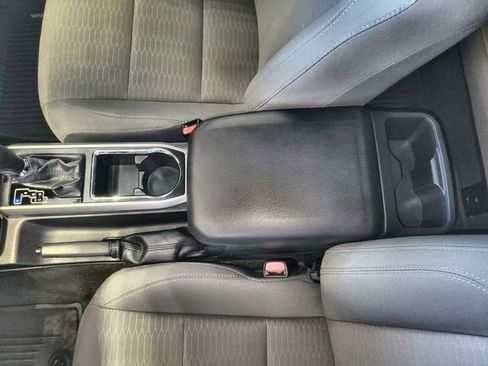 Used 2019 Toyota Tacoma SR5 RWD image 21