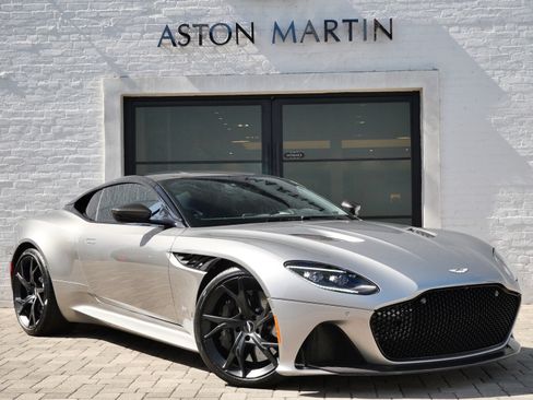 Used 2023 Aston Martin DBS Coupe RWD image 1