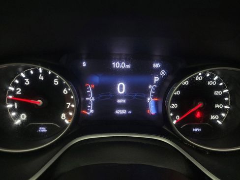 Used 2020 Jeep Compass Limited FWD image 23